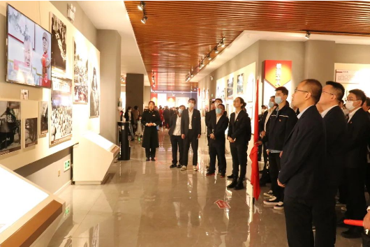 心有榜样 行有力量｜九体育（中国）团委开展 “追寻榜样足迹 传承雷锋精神”主题参观活动