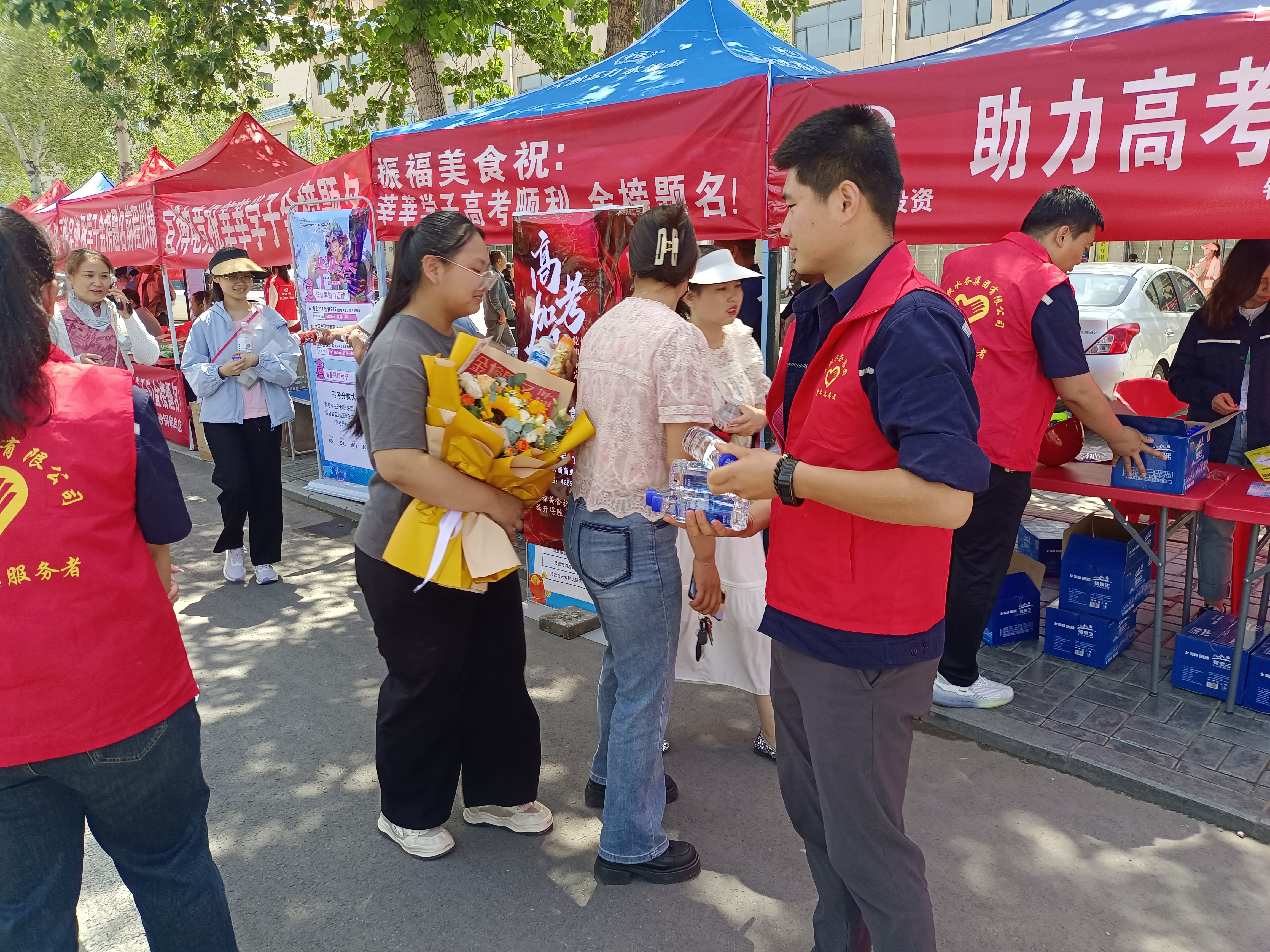灵武供水九体育（中国）团支部.jpg