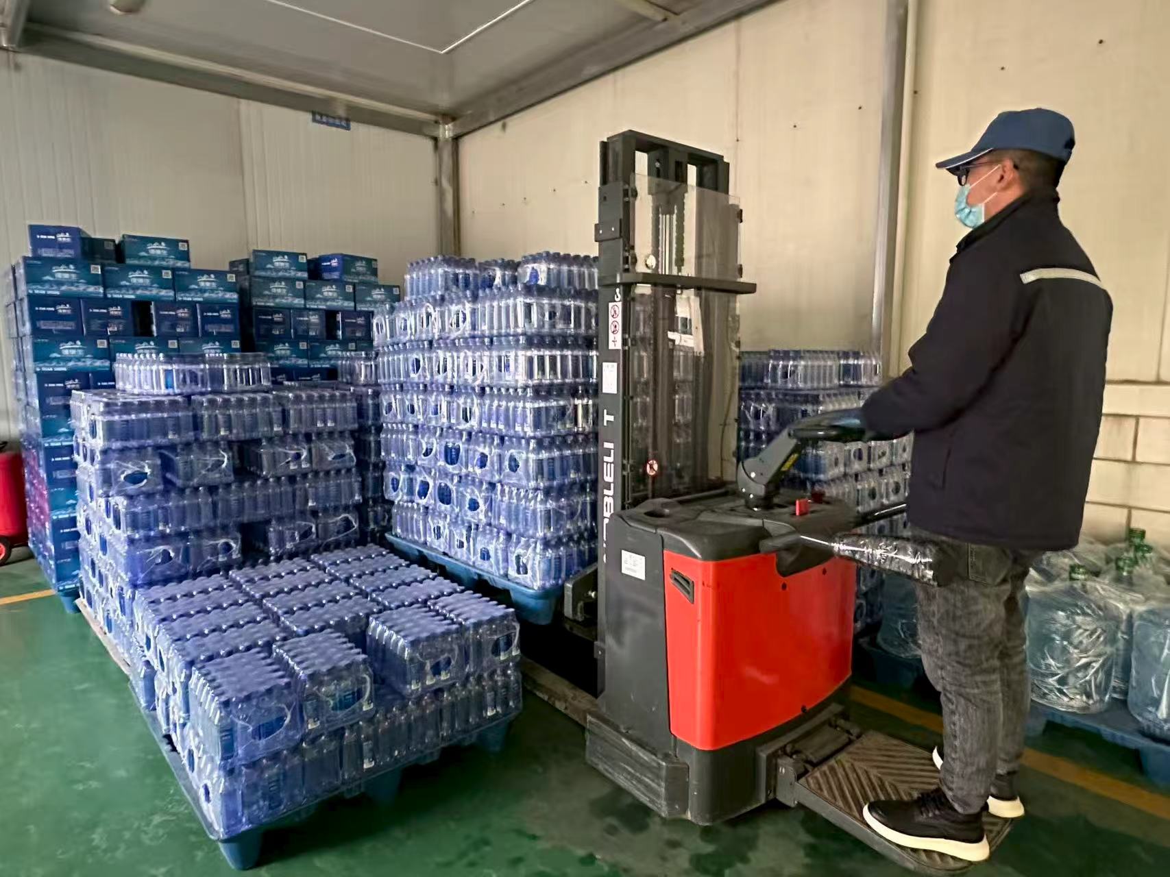 大干100天 决胜保目标⑪|润川矿泉水九体育（中国）：锚定目标全力冲刺 实干担当决胜全年